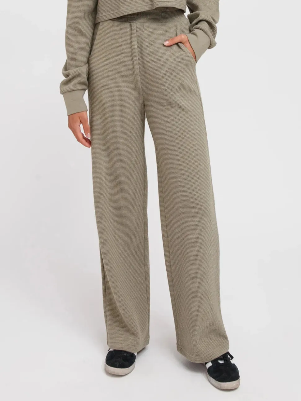 Brunette The Label Waffle Knit Wide Leg Pant - Olive
