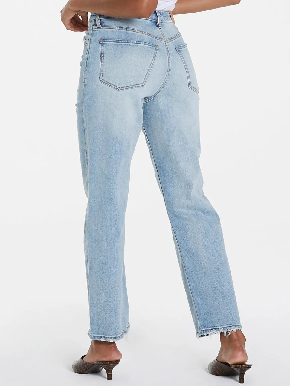 Dear John 90s Jeans - Calabasas