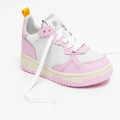 Oncept Phoenix Sneaker - Orchid