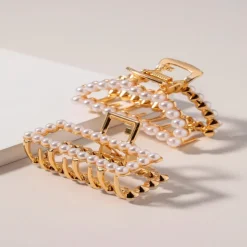 Small Open Pearl Hair Clip