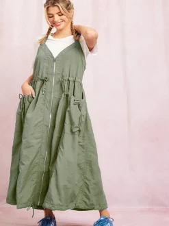 The Cargo Flowy Zip Midi Dress - Olive
